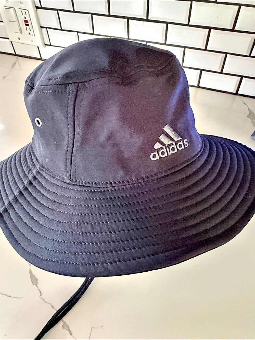 adidas AEROREADY Victory Bucket/Sun Hat in Black OS Unisex LIKE NEW